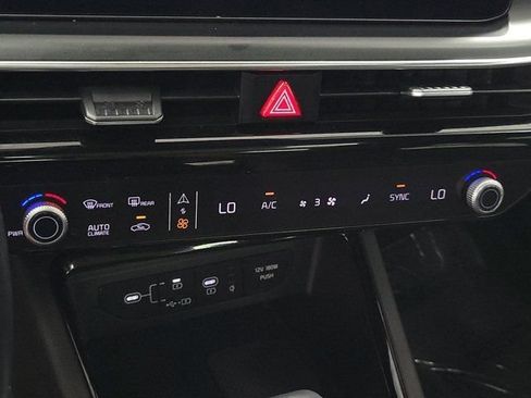 Certified 2025 Kia K5 GT FWD image 31