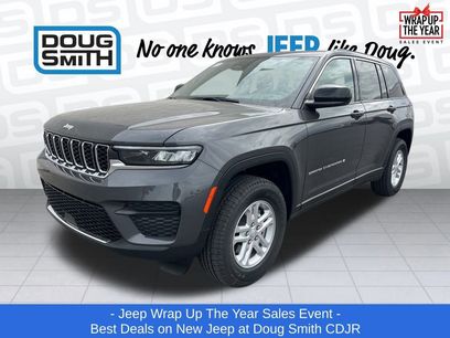 New 2025 Jeep Grand Cherokee Laredo w/ Trailer Tow Package