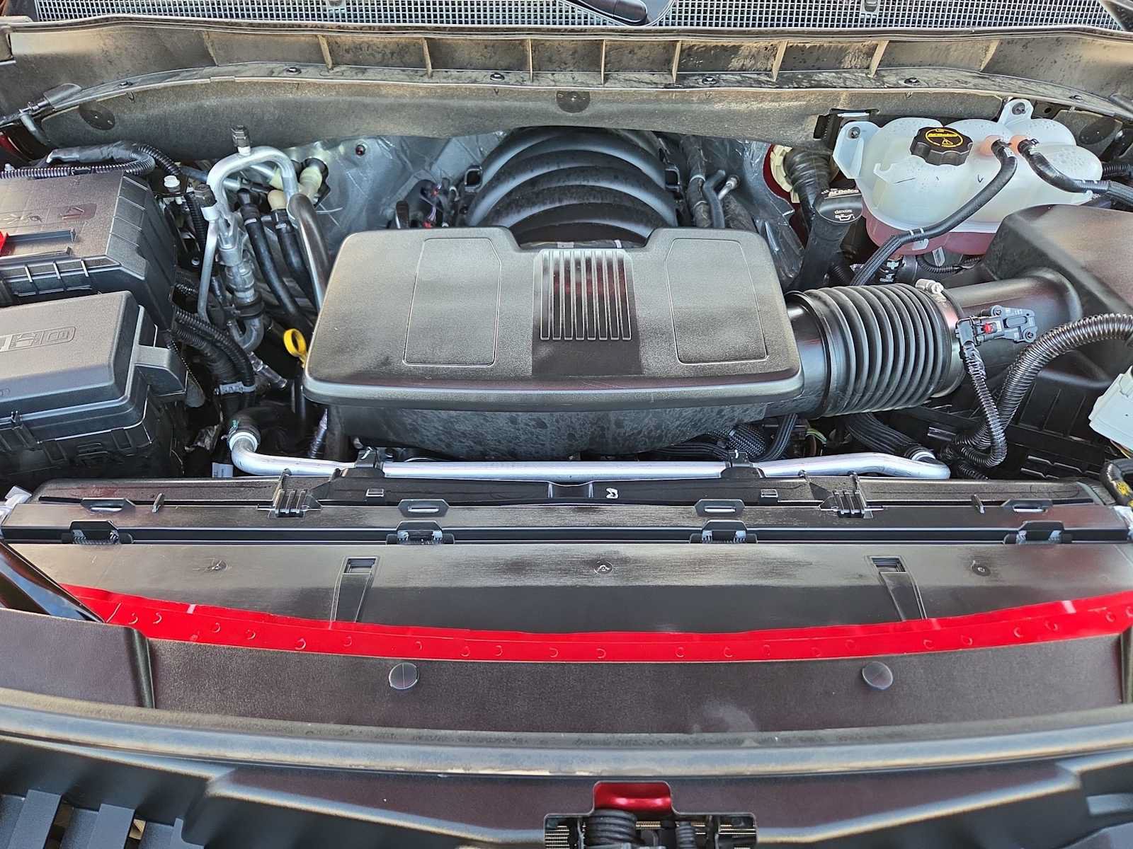 Used 2026 Chevrolet Tahoe High Country AWD/4WD image 13