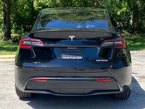 Used 2022 Tesla Model Y Performance AWD/4WD image 8
