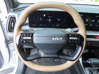 New 2026 Kia Sorento SX Prestige w/ Olive Brown Leather Package