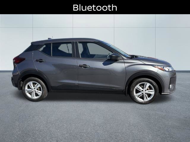Used 2024 Nissan Kicks S FWD image 2