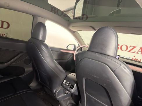 Used 2023 Tesla Model Y Long Range image 19
