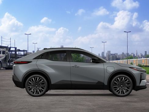 New 2026 Toyota C-HR AWD/4WD image 12