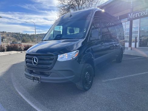 New 2025 Mercedes-Benz Sprinter 2500 image 4
