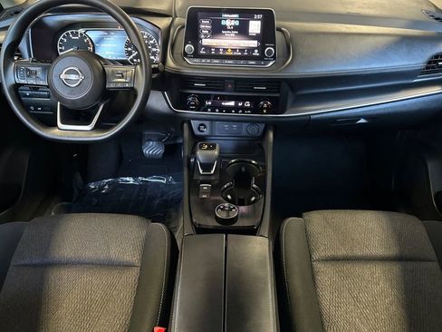Used 2024 Nissan Rogue SV AWD/4WD image 13