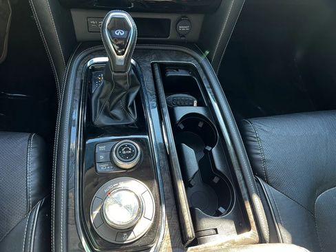 Used 2020 INFINITI QX80 Luxe w/ Proassist Package image 18