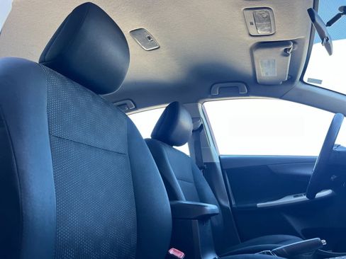 Used 2010 Toyota Corolla S image 17