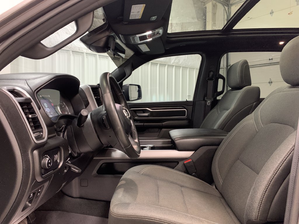 Used 2023 RAM 1500 Big Horn AWD/4WD image 17