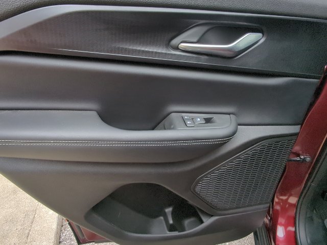 Used 2025 Jeep Grand Cherokee Altitude AWD/4WD image 27