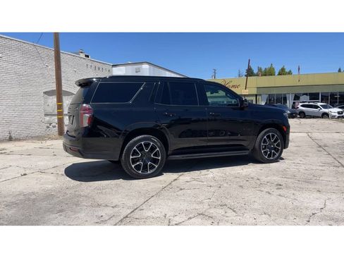 Used 2022 Chevrolet Tahoe RST w/ Luxury Package AWD/4WD image 3