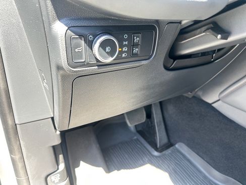 New 2025 Ford Explorer Active w/ Active Comfort Package image 17