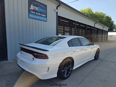Used 2019 Dodge Charger Scat Pack w/ Plus Group RWD image 15