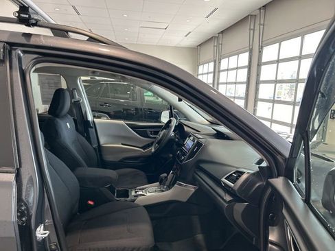 Used 2024 Subaru Forester AWD/4WD image 18