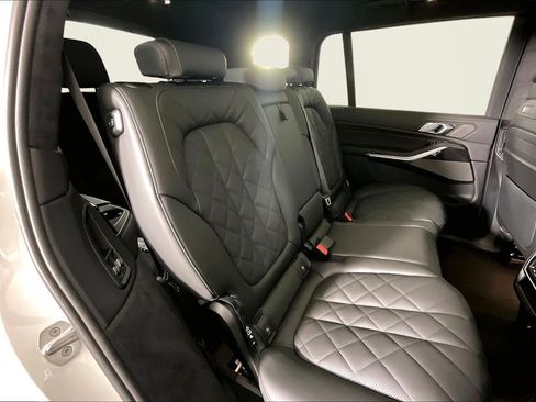 New 2026 BMW X7 xDrive40i w/ M Sport Package image 13