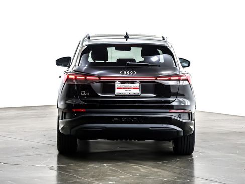 Used 2025 Audi Q4 e-tron Premium Plus w/ Premium Plus image 5