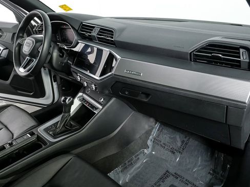 Used 2023 Audi Q3 2.0T Premium w/ Convenience Package image 22