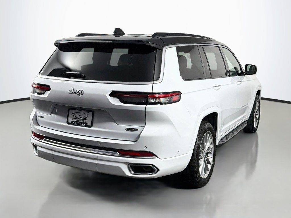 Used 2025 Jeep Grand Cherokee L Summit w/ Luxury Tech Group V AWD/4WD image 7