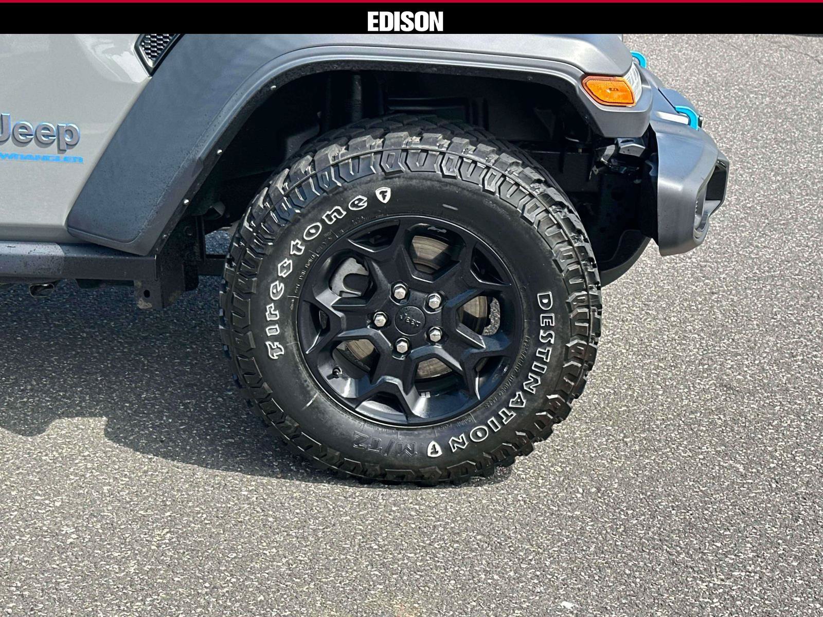Used 2023 Jeep Wrangler Unlimited AWD/4WD image 6