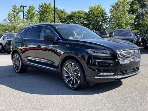 Certified 2022 Lincoln Nautilus Reserve w/ Equipment Group 202A AWD/4WD image 7