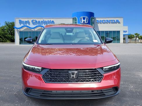 New 2025 Honda Accord SE image 2