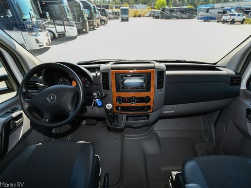 Used 2016 Mercedes-Benz Sprinter 3500 image 13