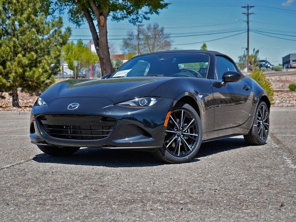 Used 2026 MAZDA MX-5 Miata Grand Touring w/ Weather Package RWD image 1