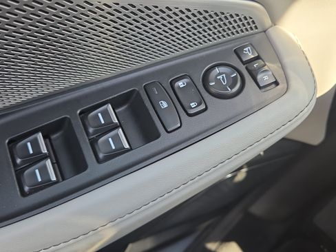 Used 2022 Acura MDX FWD w/ Technology Package image 33