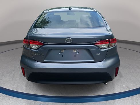 Used 2024 Toyota Corolla LE FWD image 6