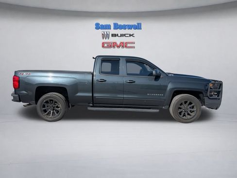 Used 2019 Chevrolet Silverado 1500 LT w/ All Star Edition AWD/4WD image 10