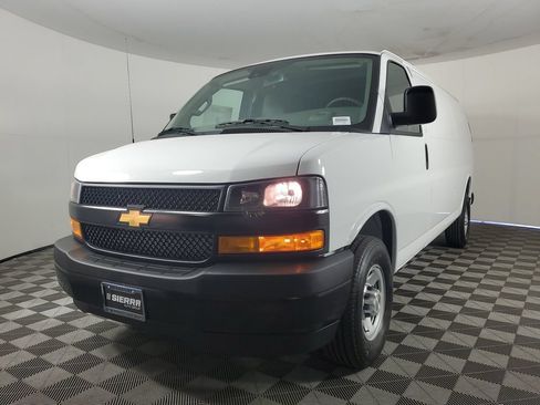 New 2026 Chevrolet Express 3500 Extended w/ Driver Convenience Package RWD image 8