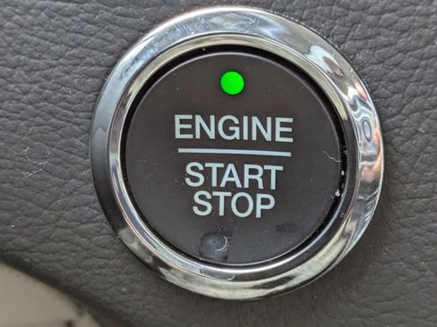 Used 2024 Ford Edge Titanium w/ Titanium Elite Package image 29