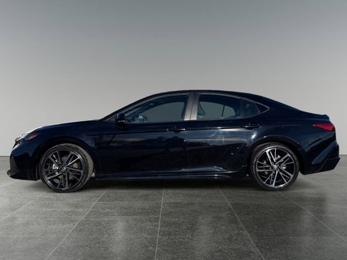 Used 2025 Toyota Camry XSE w/ Premium Package image 2