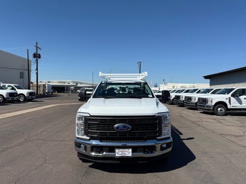 New 2026 Ford F250 XL w/ XL Chrome Package image 6