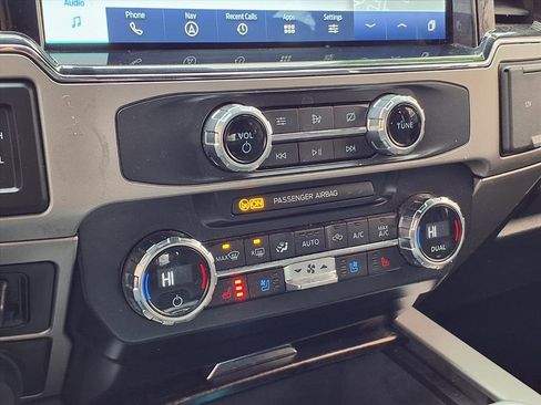 Used 2022 Ford F250 Lariat w/ Lariat Value Package image 13