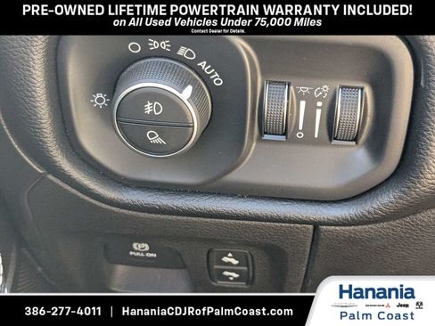Used 2019 RAM 1500 Laramie AWD/4WD image 28