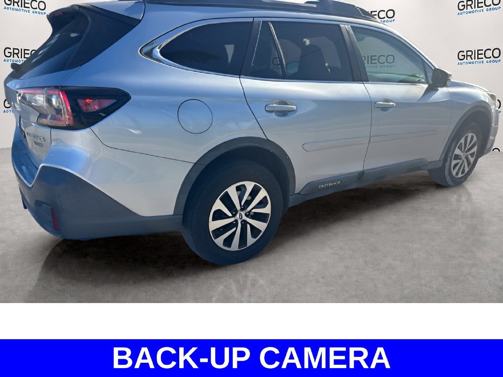 Used 2021 Subaru Outback Premium AWD/4WD image 3