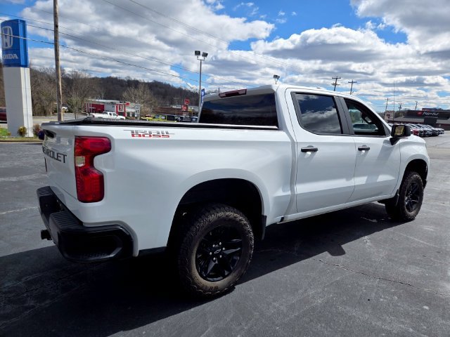 Used 2025 Chevrolet Silverado 1500 Custom Trail Boss AWD/4WD image 8