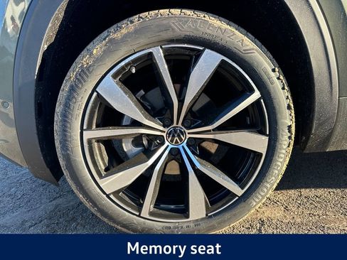 New 2026 Volkswagen Atlas SEL Premium R-Line image 10