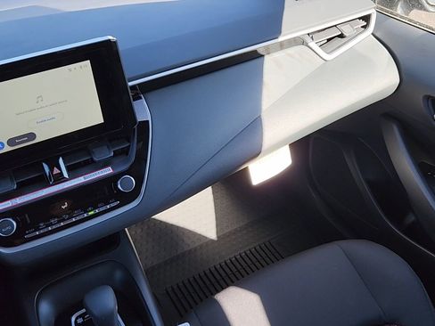 New 2026 Toyota Corolla SE FWD image 9