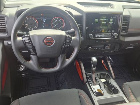 Used 2024 Nissan Frontier PRO-4X w/ Off-Road Protection Package image 16