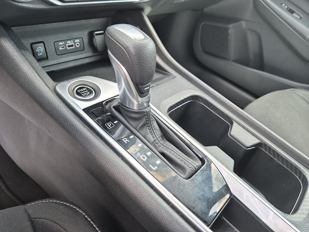 Used 2025 Nissan Sentra SV FWD image 25