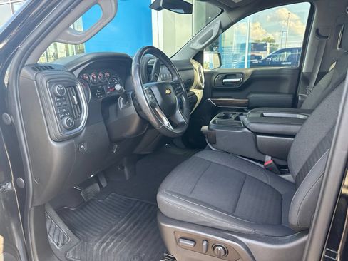 Used 2021 Chevrolet Silverado 1500 LT AWD/4WD image 20