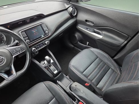 Used 2019 Nissan Kicks SR w/ SR Premium Package image 12