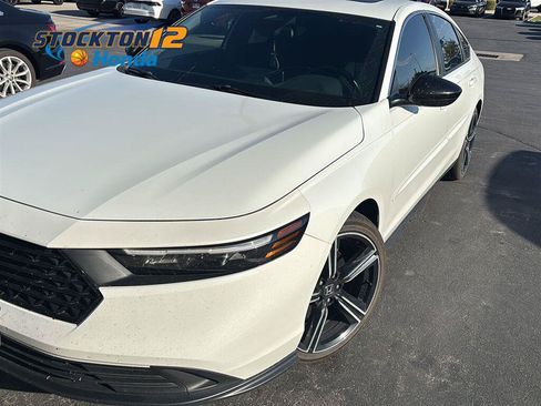 Used 2023 Honda Accord Sport image 1