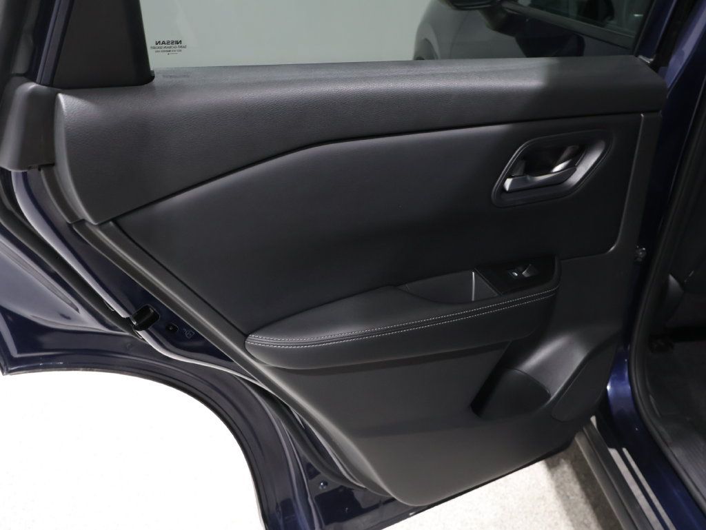 Used 2024 Nissan Rogue SV AWD/4WD image 19
