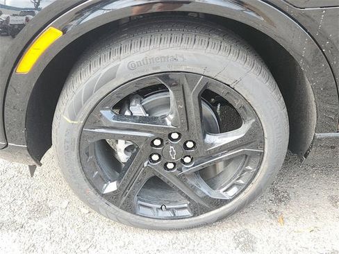 New 2026 Chevrolet Equinox EV RS image 6