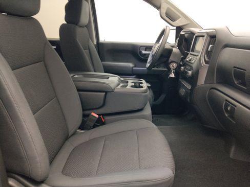 Used 2020 Chevrolet Silverado 1500 Custom w/ Custom Value Package RWD image 21