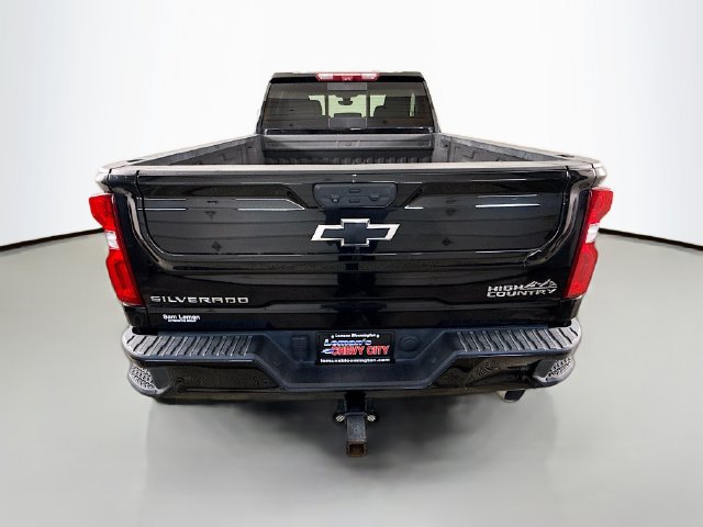 Used 2023 Chevrolet Silverado 2500 High Country w/ Z71 Off-Road Package AWD/4WD image 6