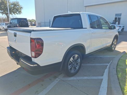 Used 2017 Honda Ridgeline RTL image 6